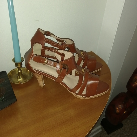 Shoes size 43 - Picture 2 of 2